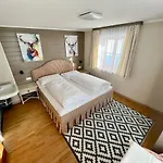 Lech Hostel Hostal