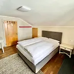 Lech Hostel Hostal Lech am Arlberg