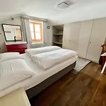Lech Hostel Hostal