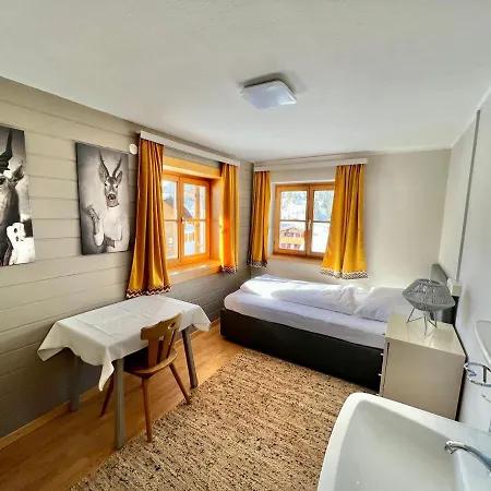 Lech Hostel *