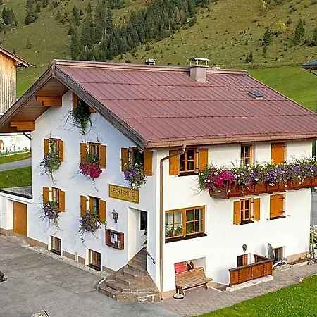 Lech Hostel Хостел *