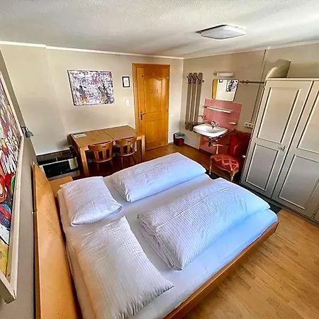 Lech Hostel *