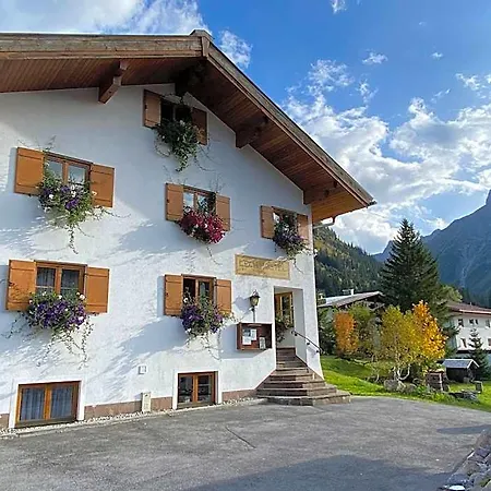 Lech Hostel